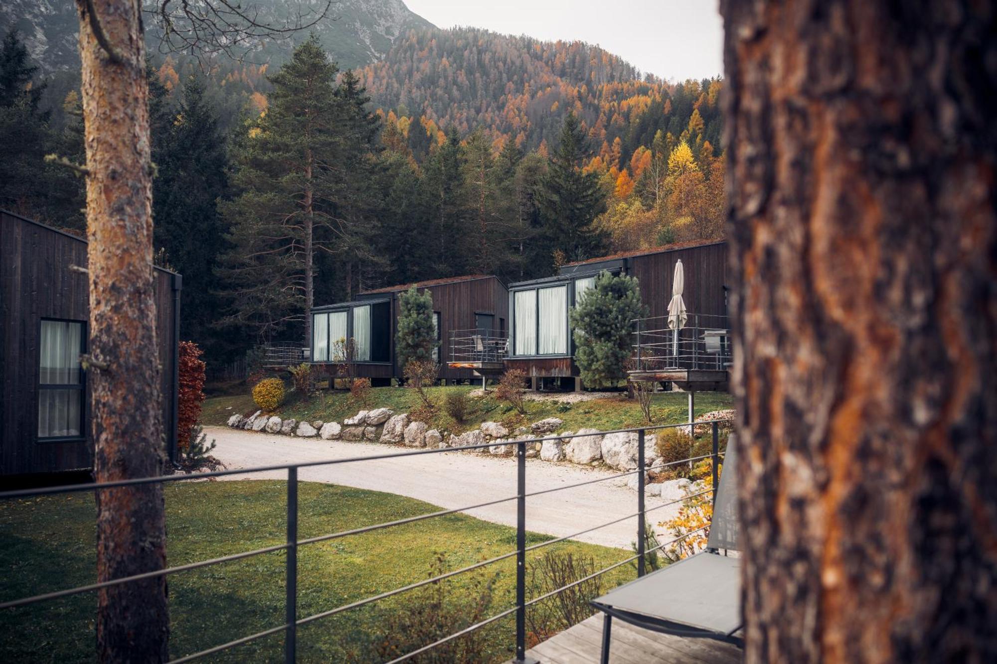 Skyview Chalets Am Camping Toblacher See المظهر الخارجي الصورة